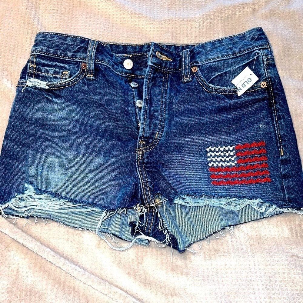 WOMEN’S Old Navy shorts 4 NWT